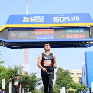 Race photo from SURABAYA ISOPLUS MARATHON 2026