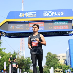 Race photo from SURABAYA ISOPLUS MARATHON 2026