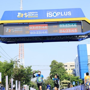 Race photo from SURABAYA ISOPLUS MARATHON 2026