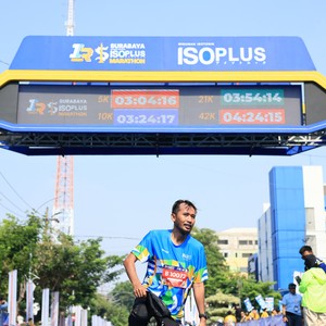 Race photo from SURABAYA ISOPLUS MARATHON 2026