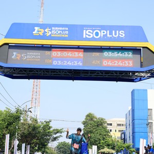 Race photo from SURABAYA ISOPLUS MARATHON 2026
