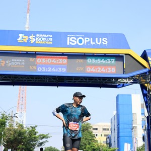 Race photo from SURABAYA ISOPLUS MARATHON 2026