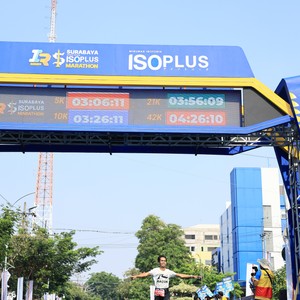 Race photo from SURABAYA ISOPLUS MARATHON 2026