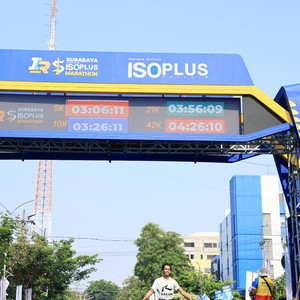 Race photo from SURABAYA ISOPLUS MARATHON 2026