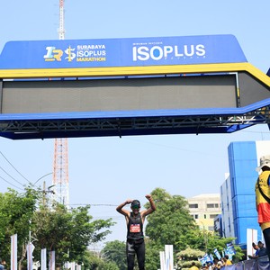 Race photo from SURABAYA ISOPLUS MARATHON 2026