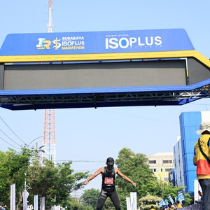 Race photo from SURABAYA ISOPLUS MARATHON 2026