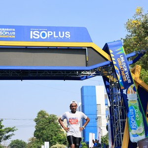 Race photo from SURABAYA ISOPLUS MARATHON 2026