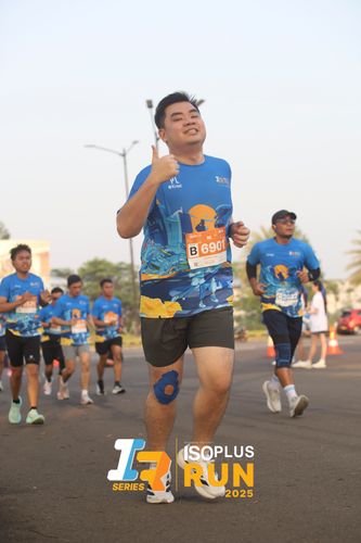 Race photo from ISOPLUS RUN 2025 - JAKARTA