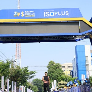 Race photo from SURABAYA ISOPLUS MARATHON 2026