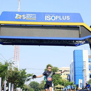 Race photo from SURABAYA ISOPLUS MARATHON 2026