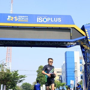 Race photo from SURABAYA ISOPLUS MARATHON 2026