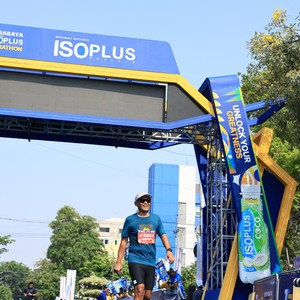 Race photo from SURABAYA ISOPLUS MARATHON 2026