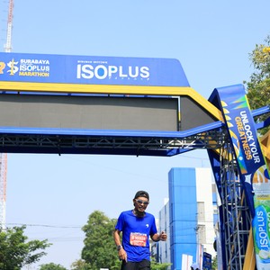 Race photo from SURABAYA ISOPLUS MARATHON 2026