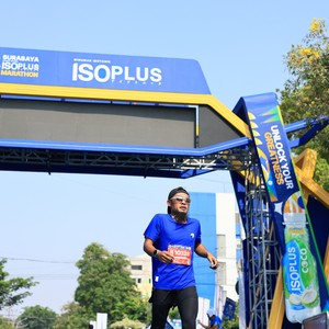 Race photo from SURABAYA ISOPLUS MARATHON 2026