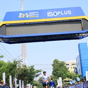 Race photo from SURABAYA ISOPLUS MARATHON 2026