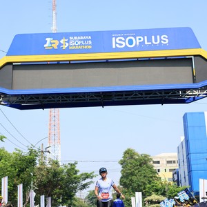 Race photo from SURABAYA ISOPLUS MARATHON 2026