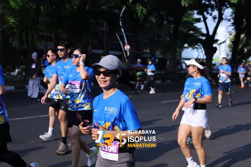 Race photo from SURABAYA ISOPLUS MARATHON 2025