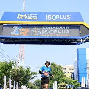 Race photo from SURABAYA ISOPLUS MARATHON 2026