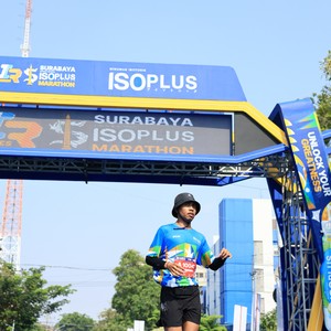 Race photo from SURABAYA ISOPLUS MARATHON 2026
