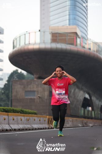 Race photo from Smartfren Run 2025 
