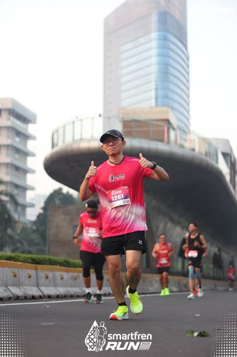 Race photo from Smartfren Run 2025 