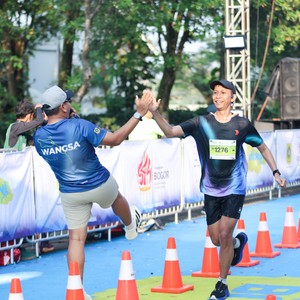 Race photo from BOGORUN 2026