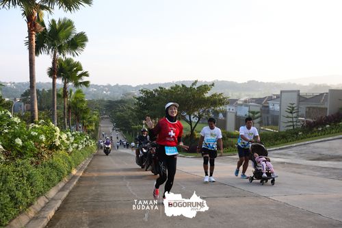 Race photo from Taman Budaya x BOGORUN 2025
