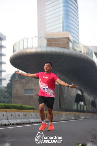 Race photo from Smartfren Run 2025 