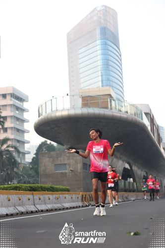 Race photo from Smartfren Run 2025 