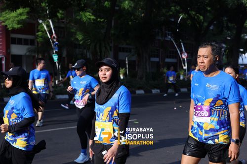 Race photo from SURABAYA ISOPLUS MARATHON 2025
