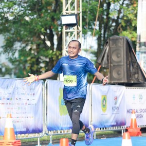 Race photo from BOGORUN 2026