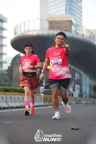 Race photo from Smartfren Run 2025 