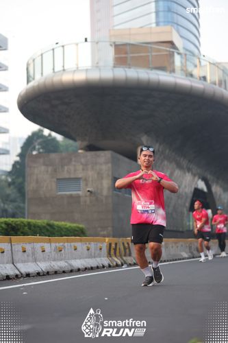 Race photo from Smartfren Run 2025 