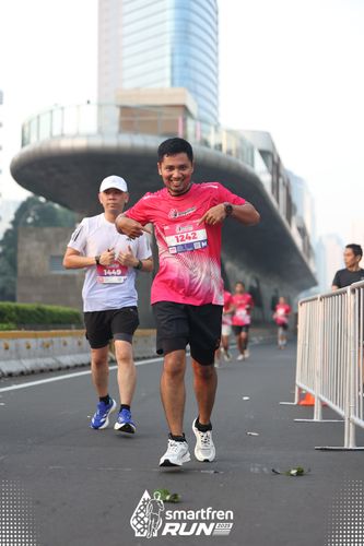 Race photo from Smartfren Run 2025 