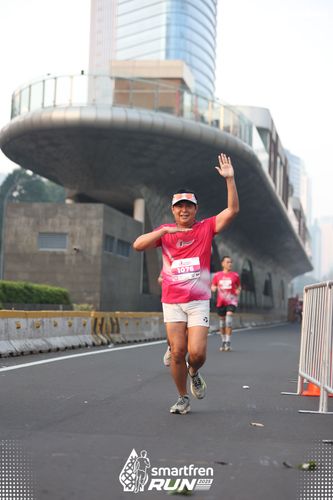 Race photo from Smartfren Run 2025 