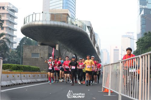 Race photo from Smartfren Run 2025 