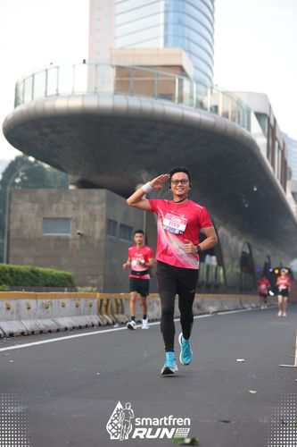 Race photo from Smartfren Run 2025 