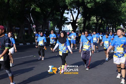 Race photo from SURABAYA ISOPLUS MARATHON 2025