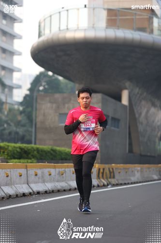 Race photo from Smartfren Run 2025 