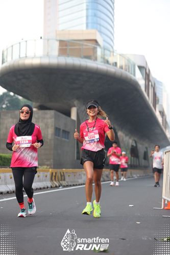 Race photo from Smartfren Run 2025 