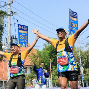 Race photo from SURABAYA ISOPLUS MARATHON 2026