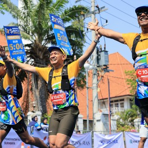 Race photo from SURABAYA ISOPLUS MARATHON 2026