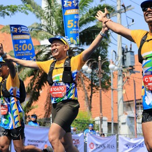 Race photo from SURABAYA ISOPLUS MARATHON 2026