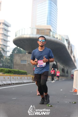 Race photo from Smartfren Run 2025 