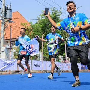Race photo from SURABAYA ISOPLUS MARATHON 2026