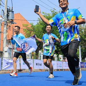 Race photo from SURABAYA ISOPLUS MARATHON 2026
