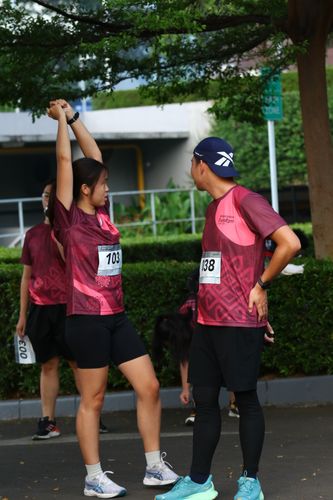 Race photo from Assurance Fun Run 2024