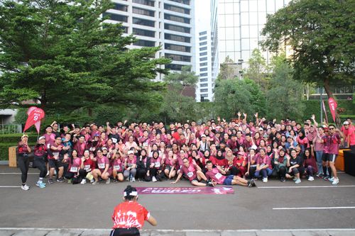 Race photo from Assurance Fun Run 2024