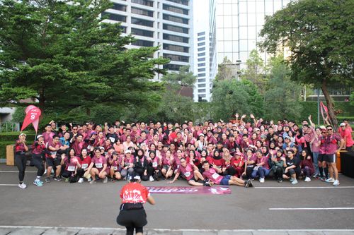 Race photo from Assurance Fun Run 2024
