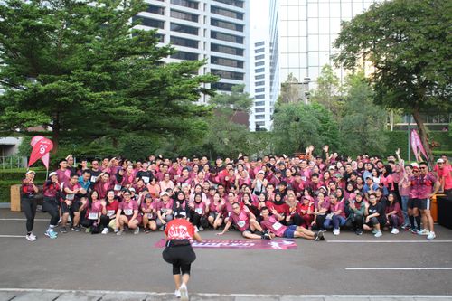Race photo from Assurance Fun Run 2024
